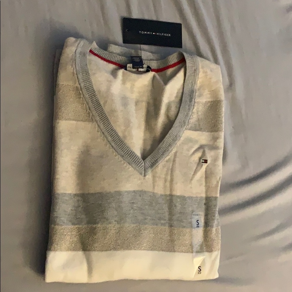 Tommy Hilfiger v-neck Sweater
